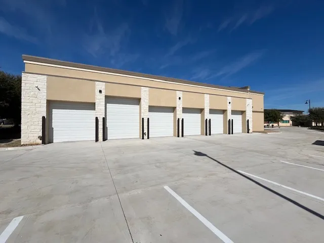 Commercial tenant improvement buildout by Drakon Builders